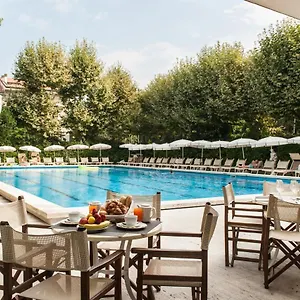 4* Hotel Grand Royal